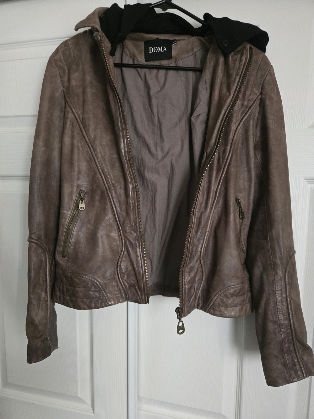 DOMA Women's Brown Leather Zip Jacket - Picture 3 of 11